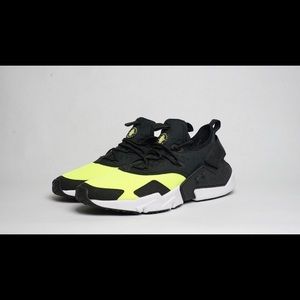 Nike Air Huarache Drift - sz. 9.5